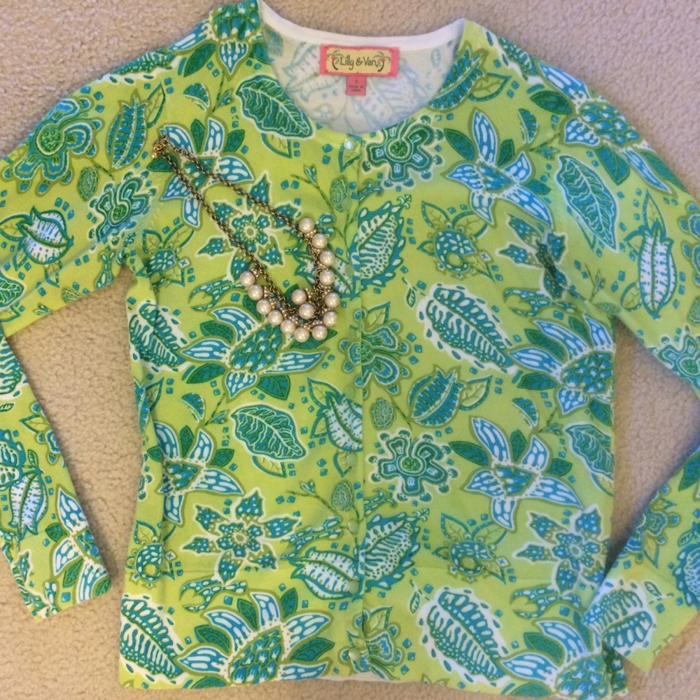LILLY & VAN Green Cardigan